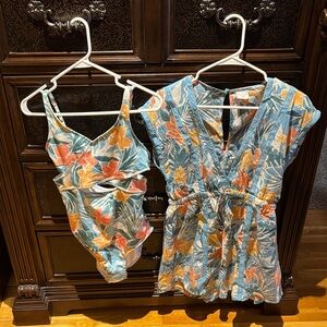 Abercrombie Kids Blue and Orange Swimsuit and coverup